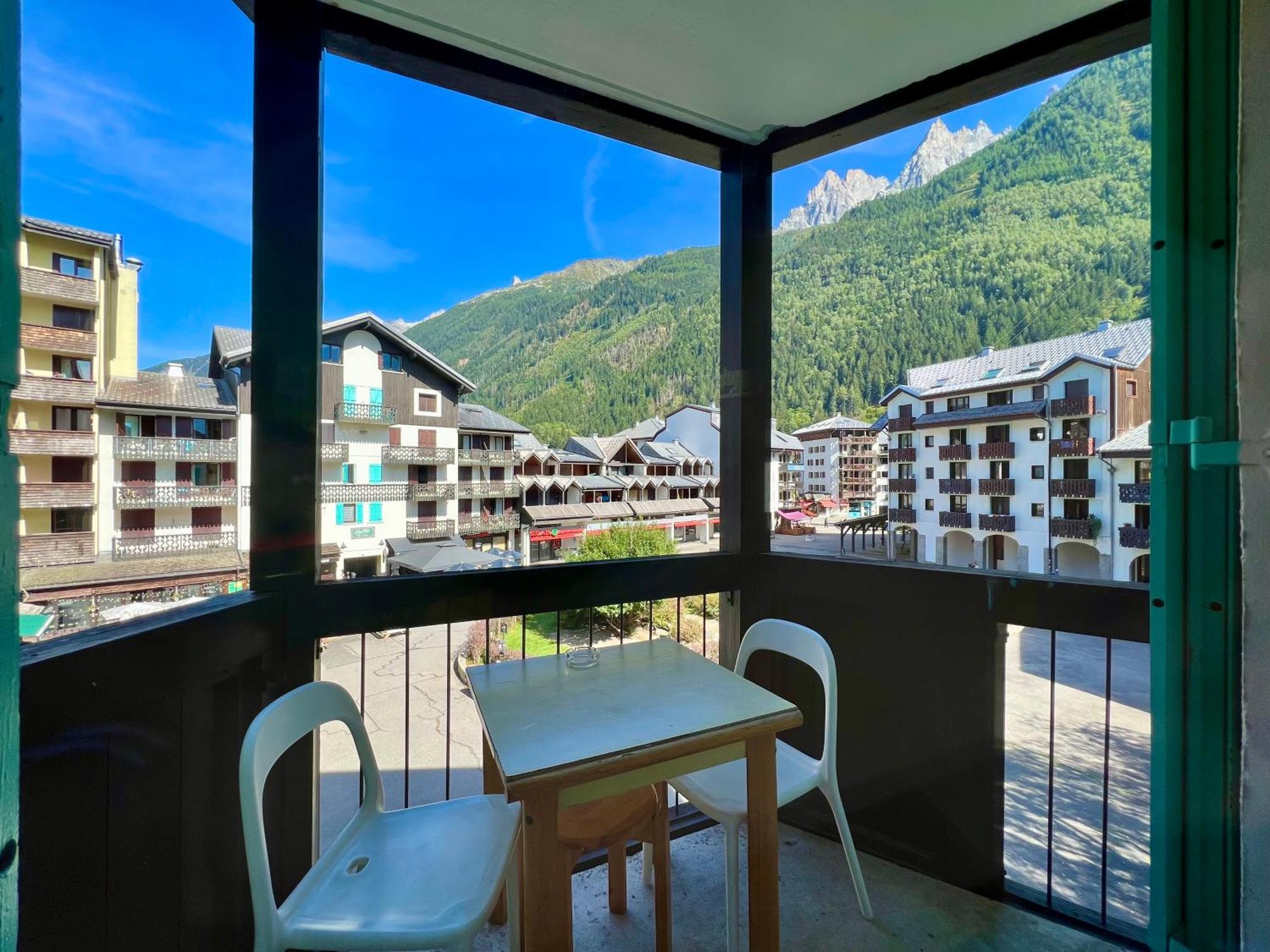 Le Balme Wifi/parking/balcony Appartement *